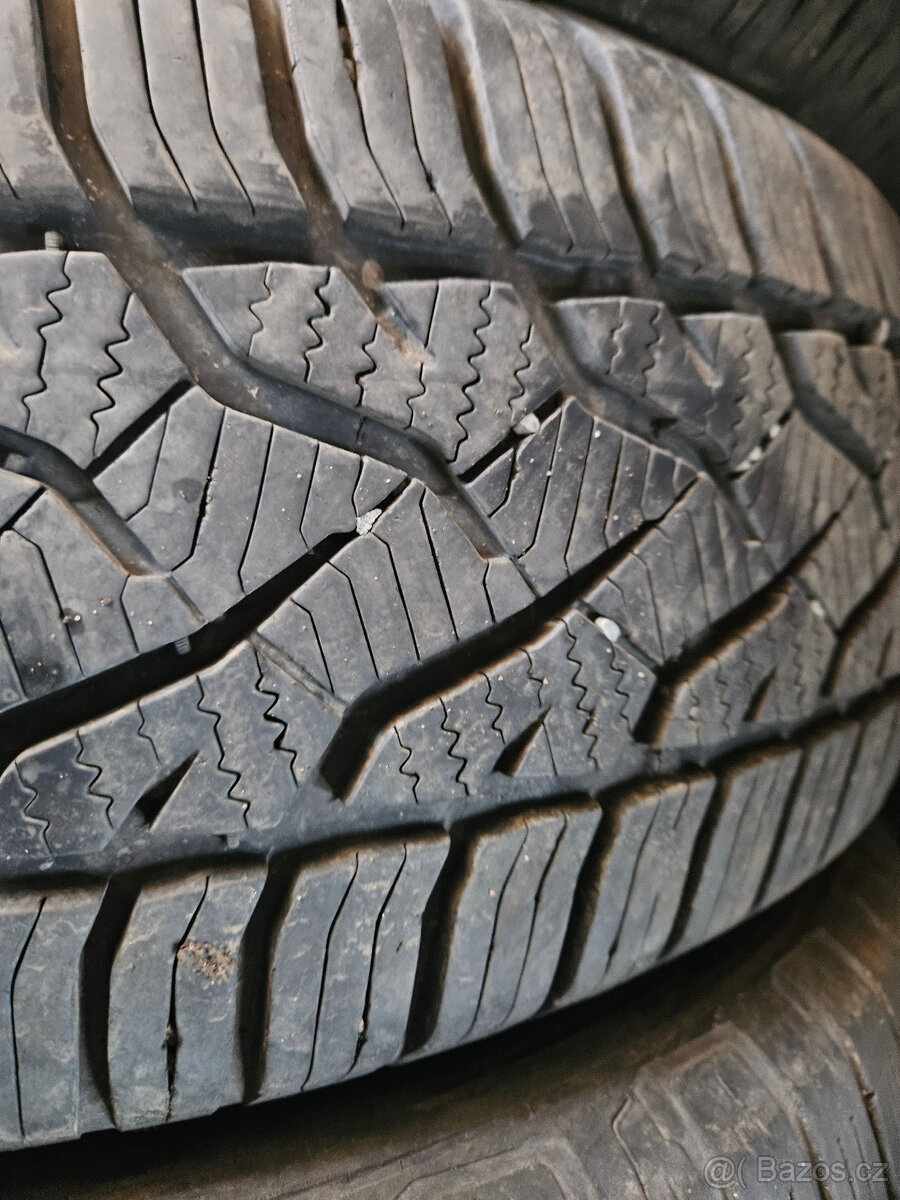 235/60R18 107V XL Quartaris 5 BARUM - 4