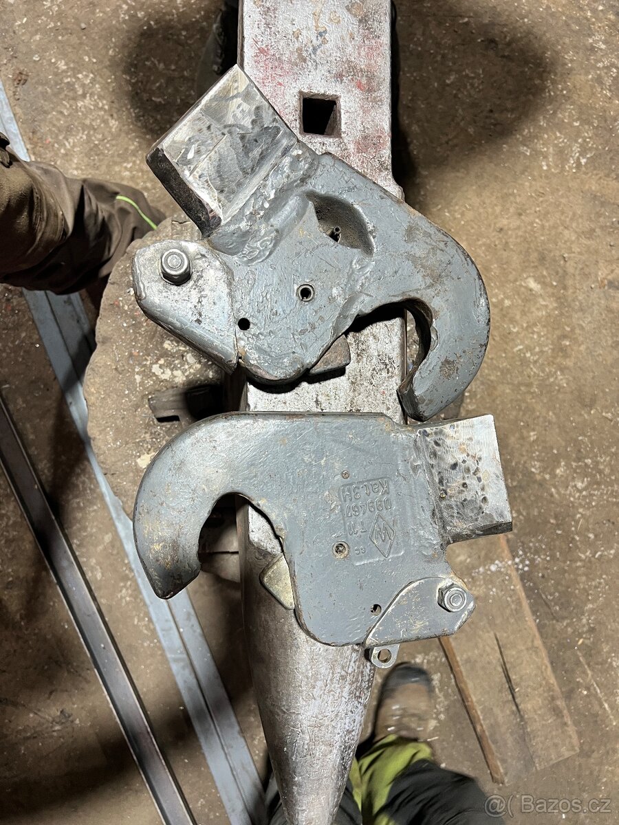 Haky na Zetor Crystal - 4