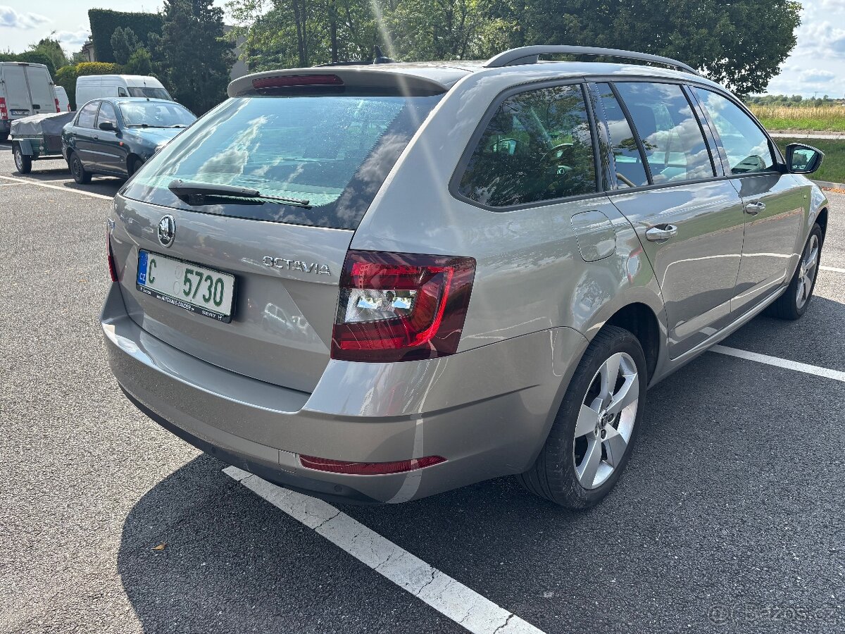 Škoda Octavia 3 rok 2018 DSG 67t km sleva - 4