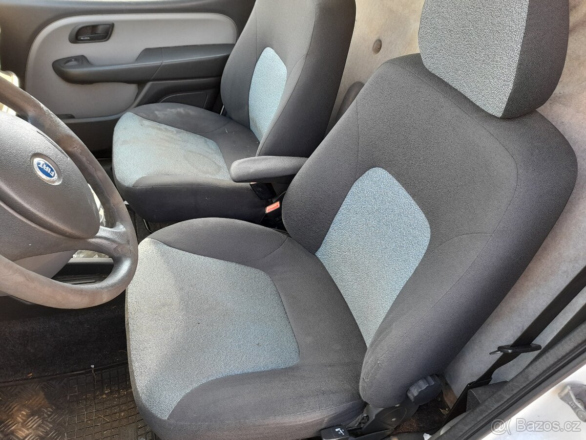 Fiat Doblo 2008 1.4i - 4