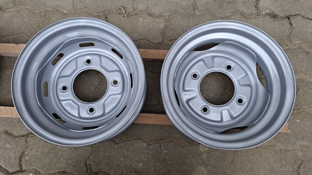 Trabant disky nově nalakované - 4