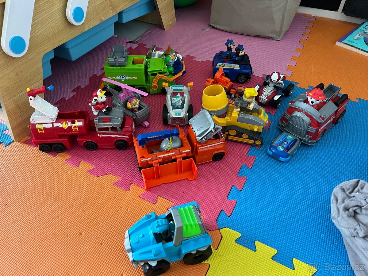 Tlapkova patrola Sada - 4