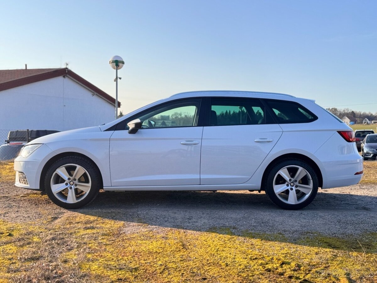 Seat Leon ST 2.0 TDI DSG LED ACC - 4