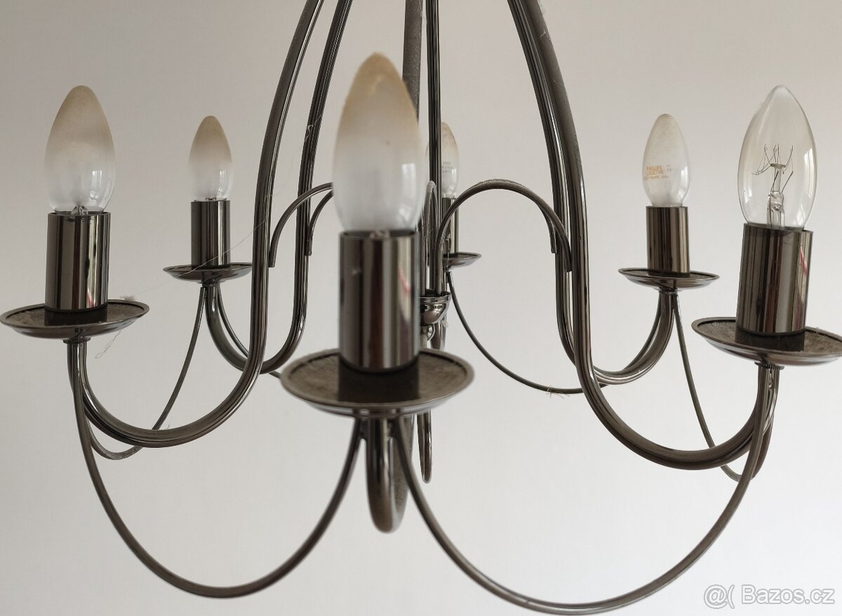 Kovový šestiramenný lustr - 4