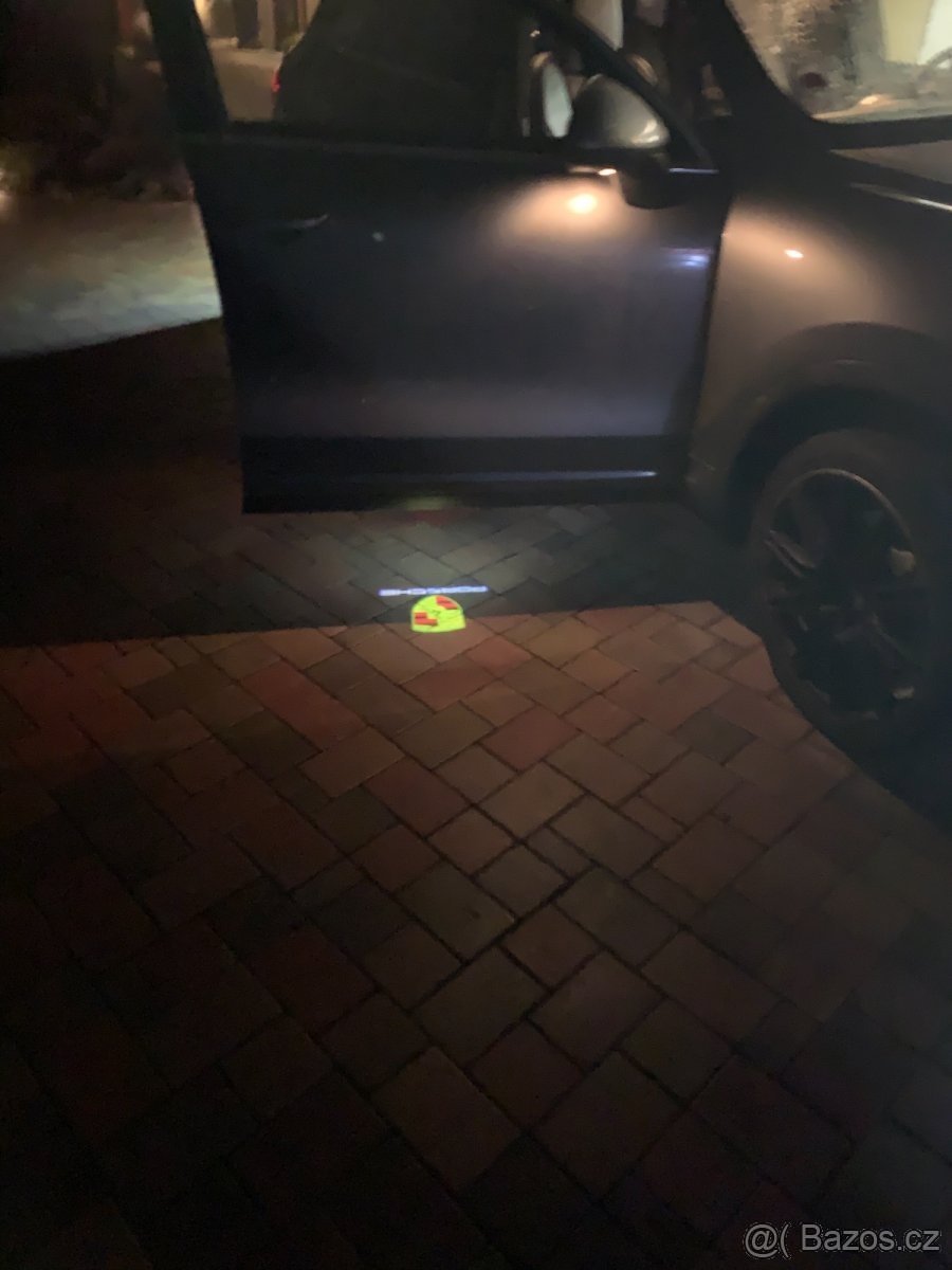 Porsche Cayenne 955/957 (2003-09)  Led Laser do dveří - 4