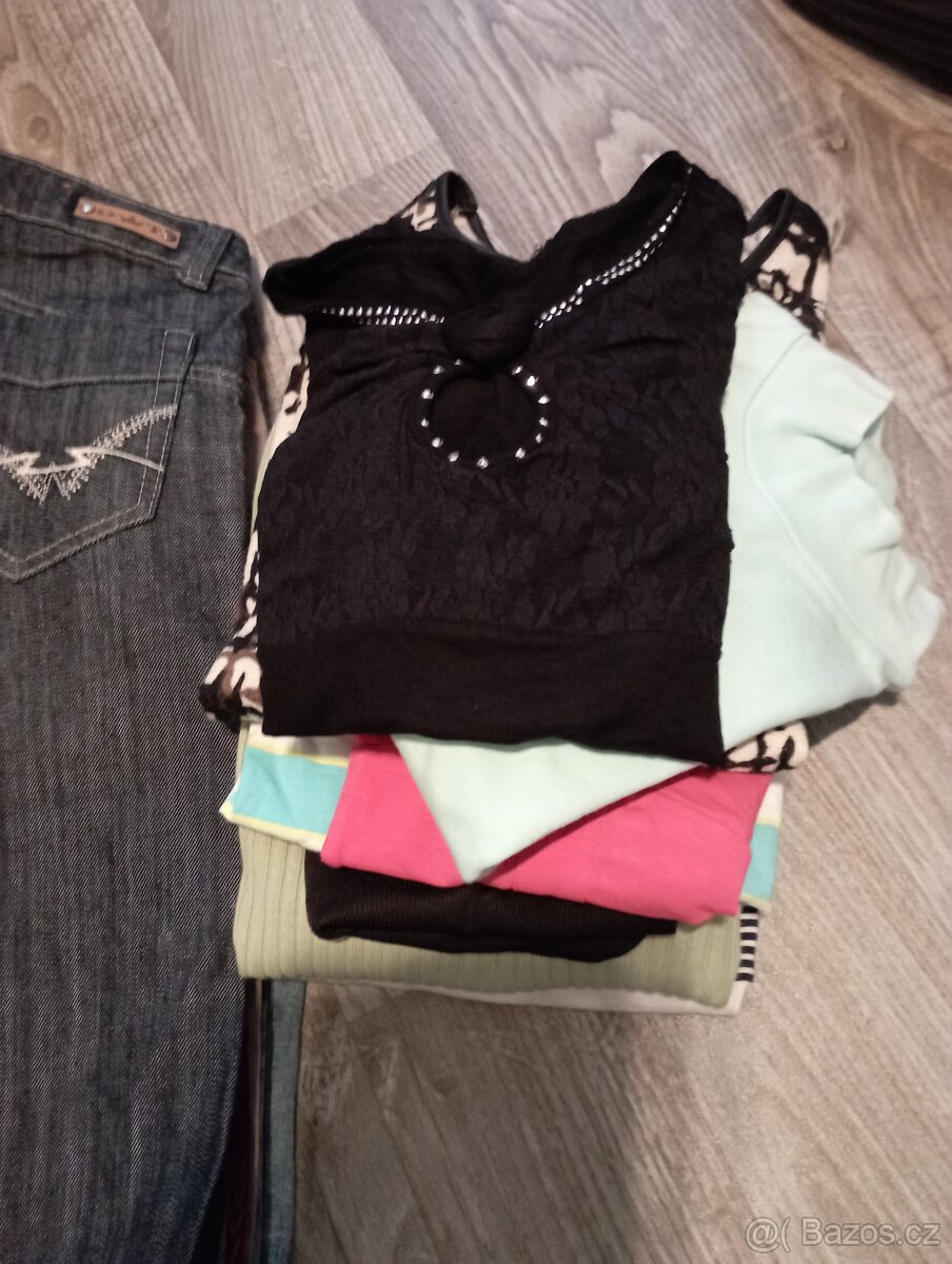 Prodám balík dámského oblečení - 4