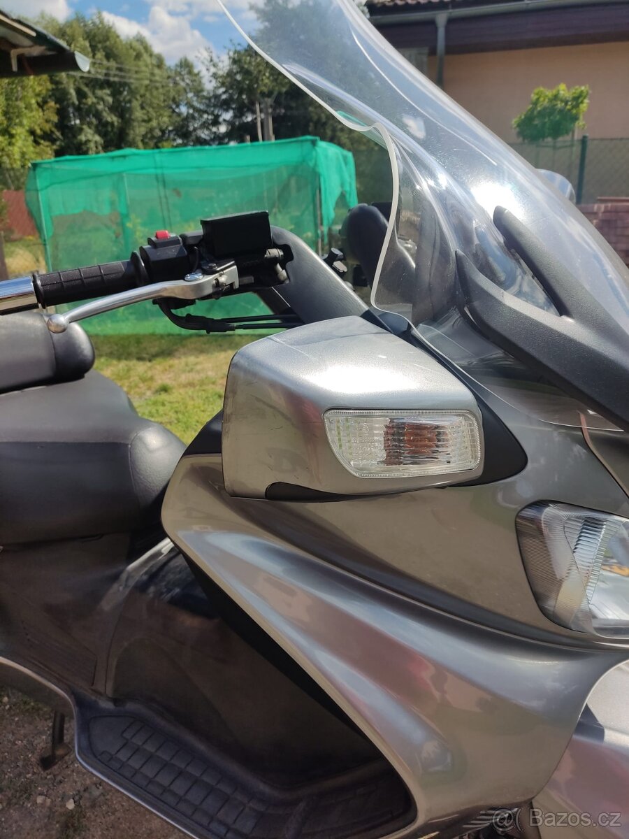 Suzuki Burgman 650 an executive - 4