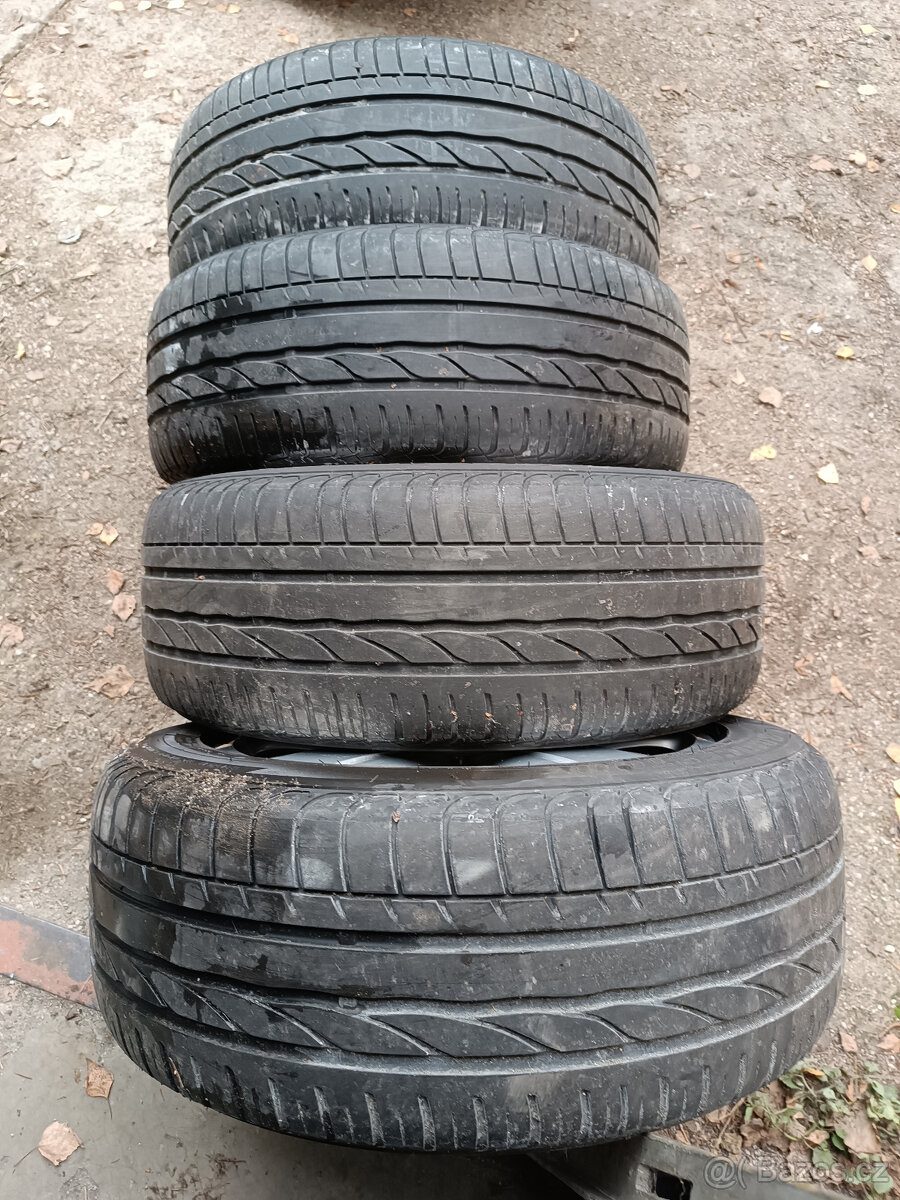 Mini Clubman II - disky 7x16 et52 + čidla + letní 205/55/16 - 4