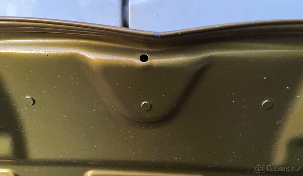 VW Arteon kapota - 4