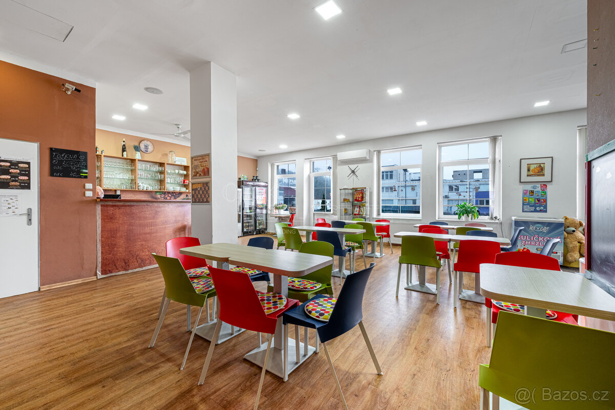 Víceúčelový objekt Teplice - 4