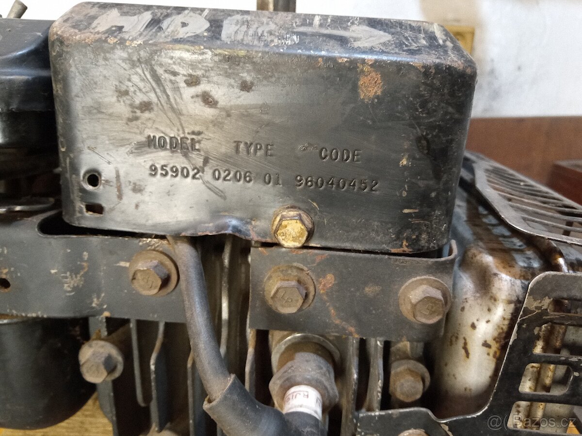 Benzínový motor Briggs&Stratton model 95902 - 4