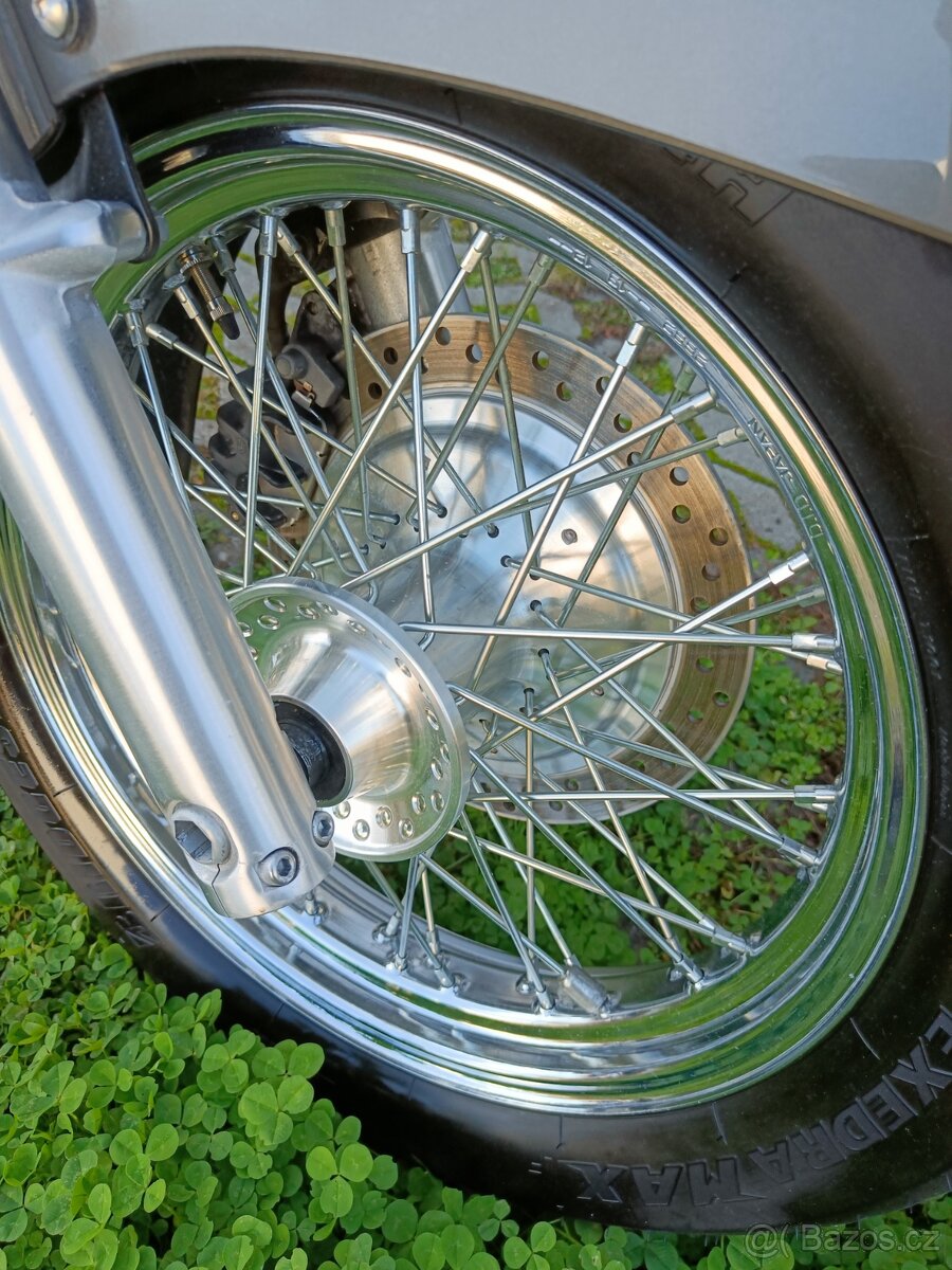 Honda vt 750 shadow - 4