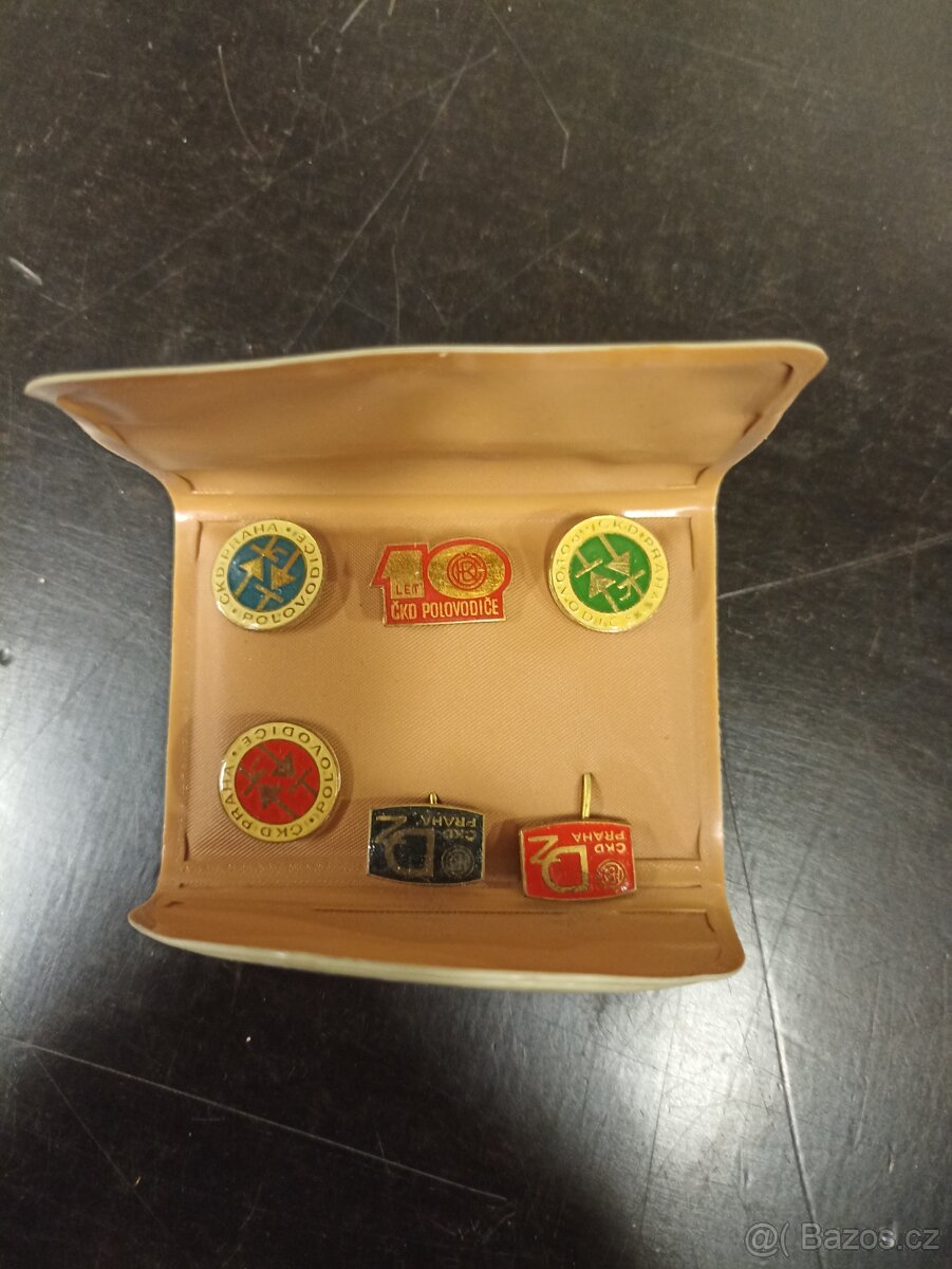 Odznaky a dokladovky - 4