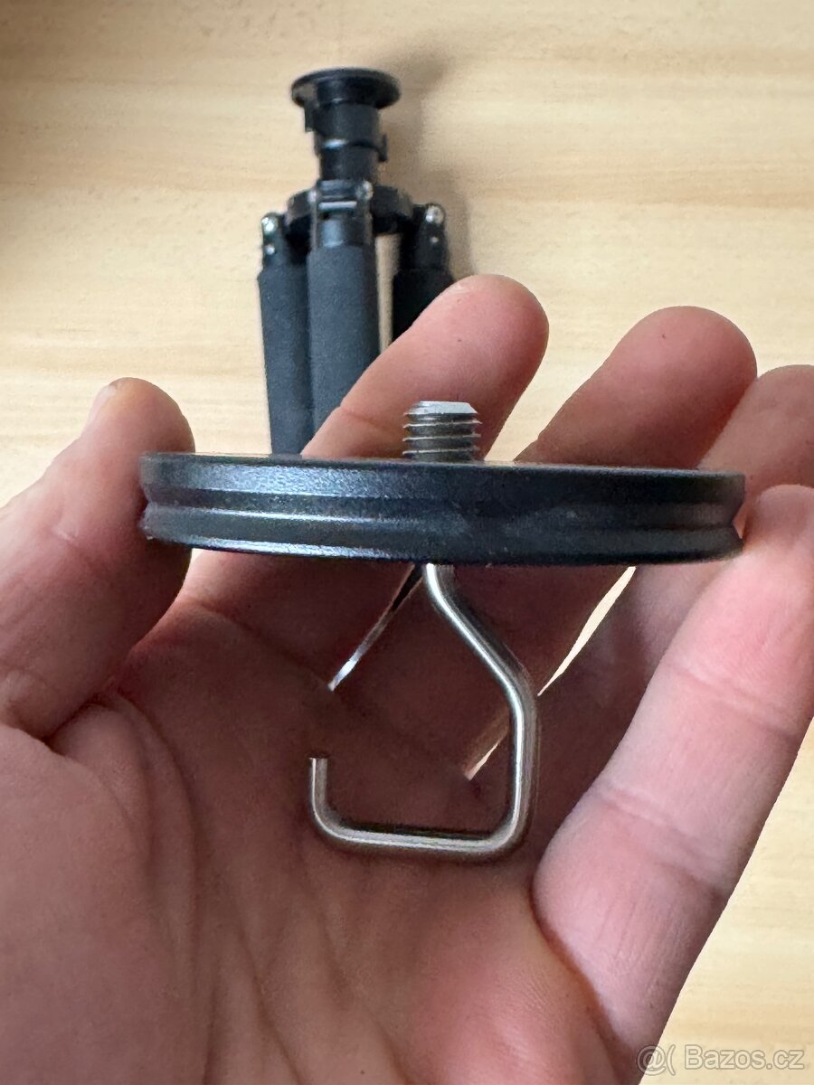 Karbonové stativy a hlavy Feisol - 4