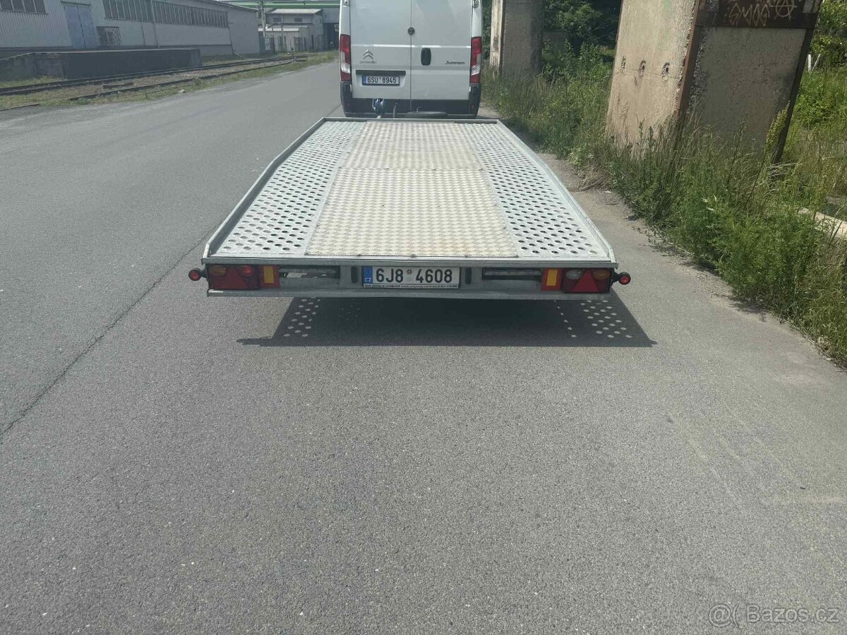 Autopřepravník Syrius