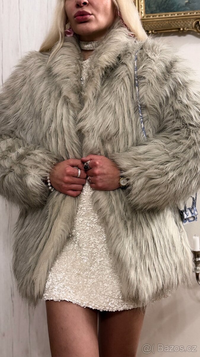 Kožich zn. Astraka - 4