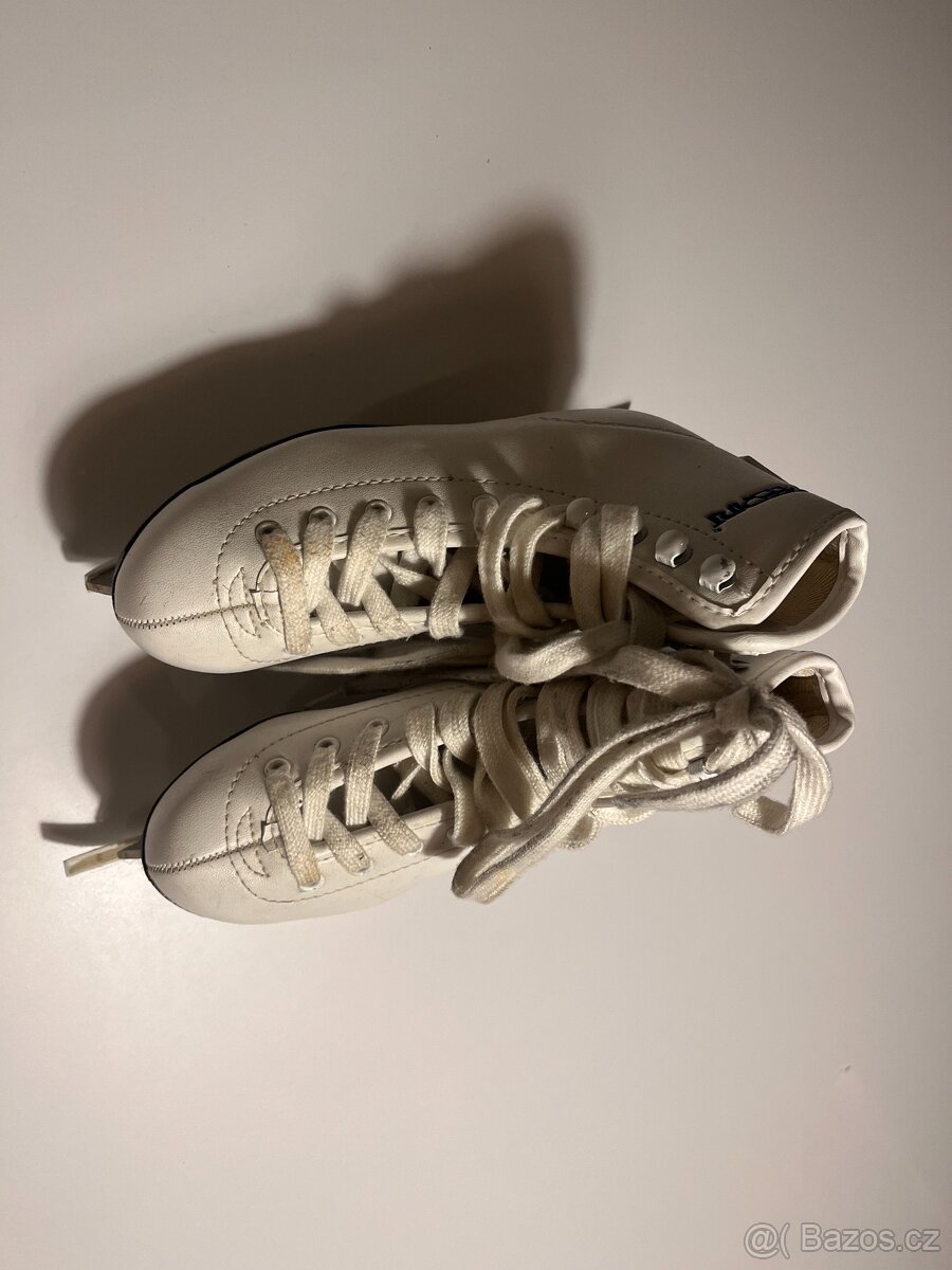 Dívčí lední brusle FREESPORT - vel. 32 lok. Prostějov - 4