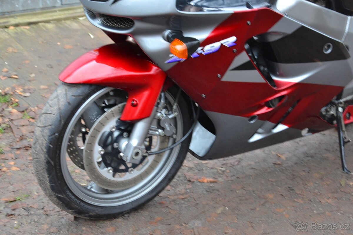 Kawasaki ZX-9R – 104kw, 2. majitelé. - 4