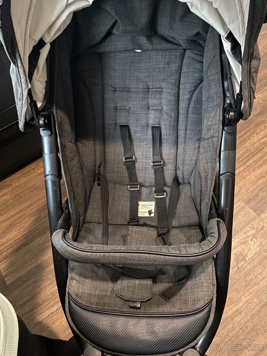 Kočárek Joie - 4