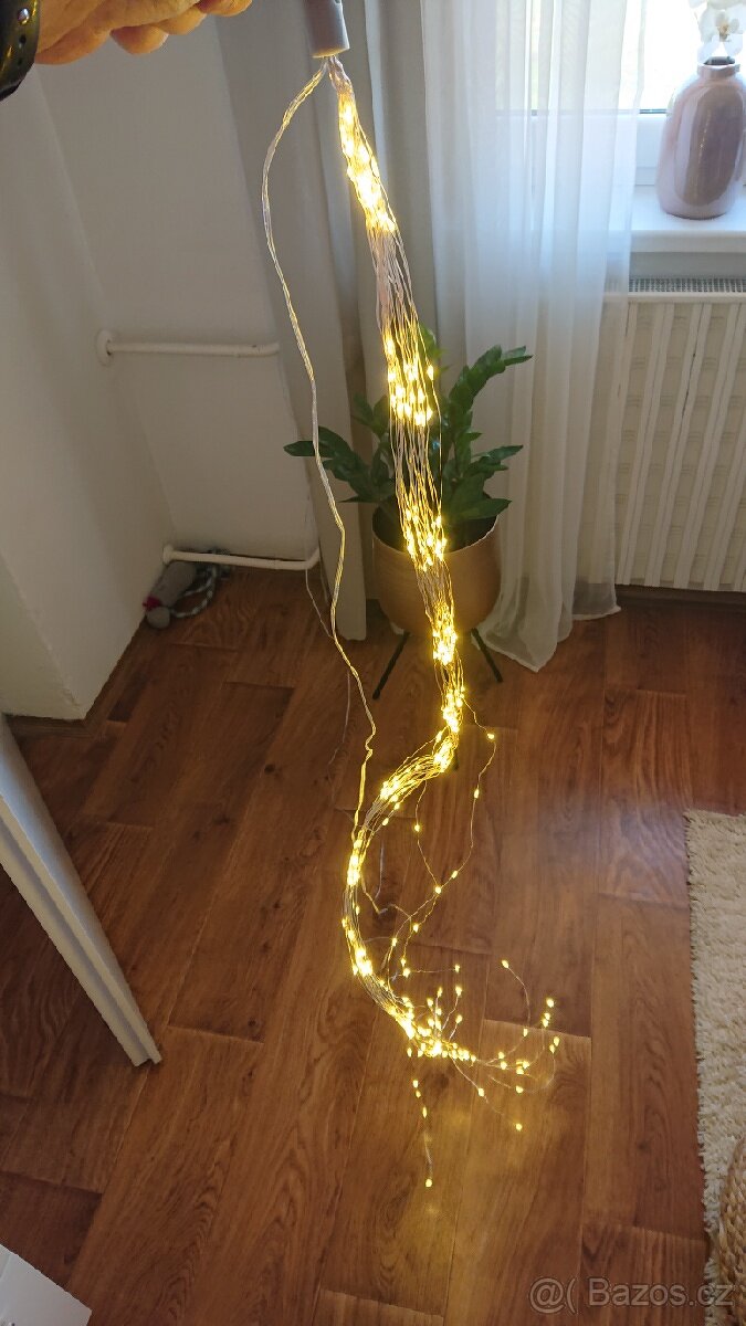 Vanocni led osvetleni na stromecek - 4