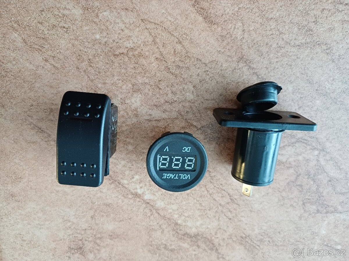 Loď, lodní motor - 4