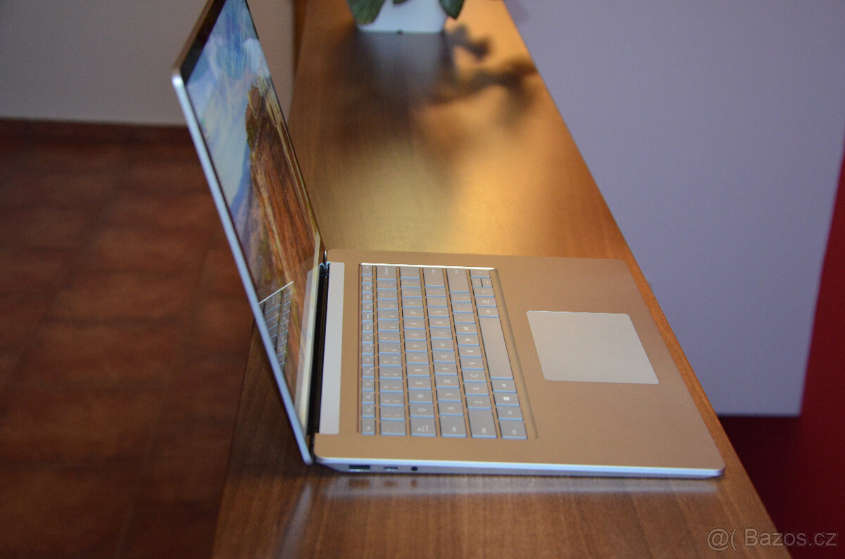 Microsoft Surface Laptop 3 i5/8GB/SSD 256GB/dotyk - 4