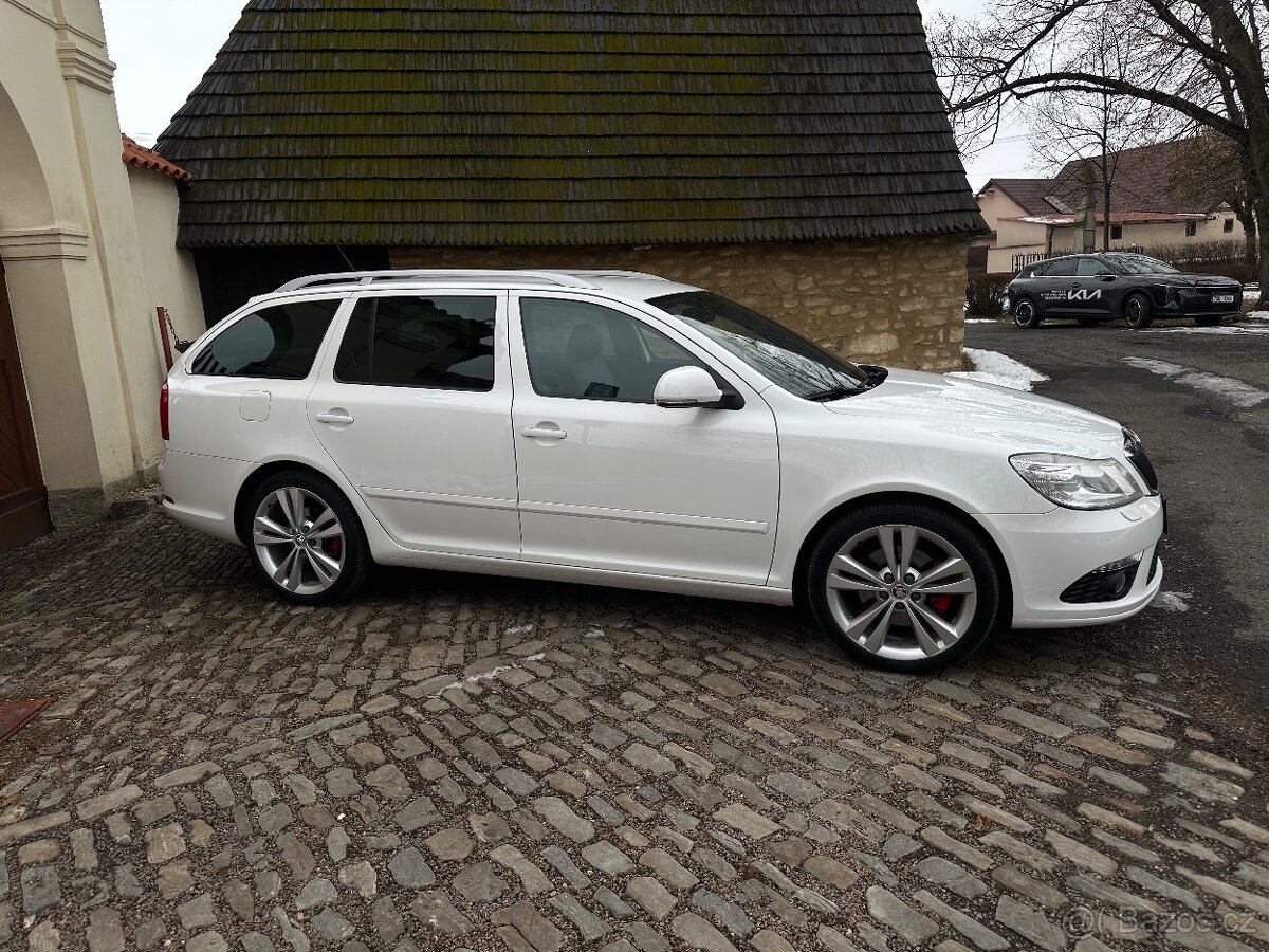 Škoda octavia 2 rs 2.0 tfsi facelift - 4