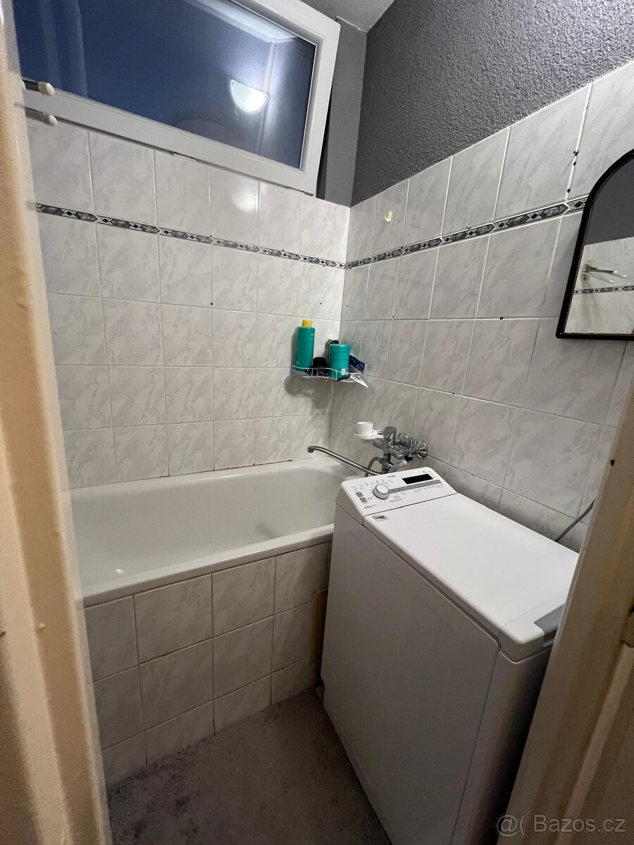 Prodej bytu 2+1 v Hodoníně - 4