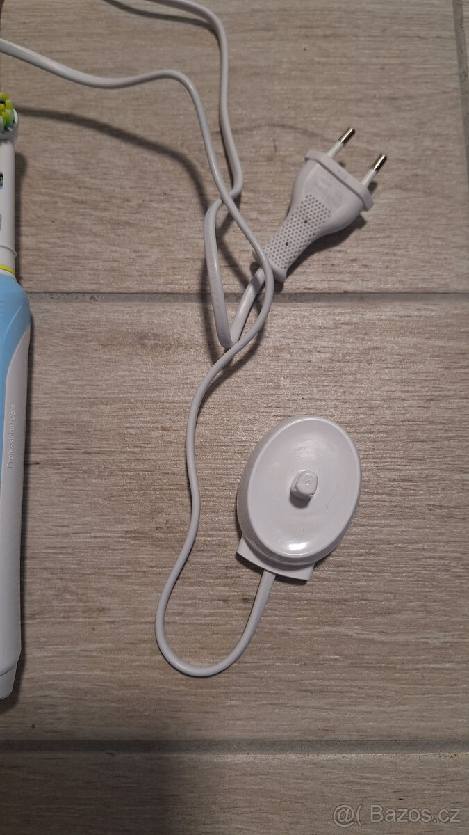 Elektrický zubní kartáček Braun - 4