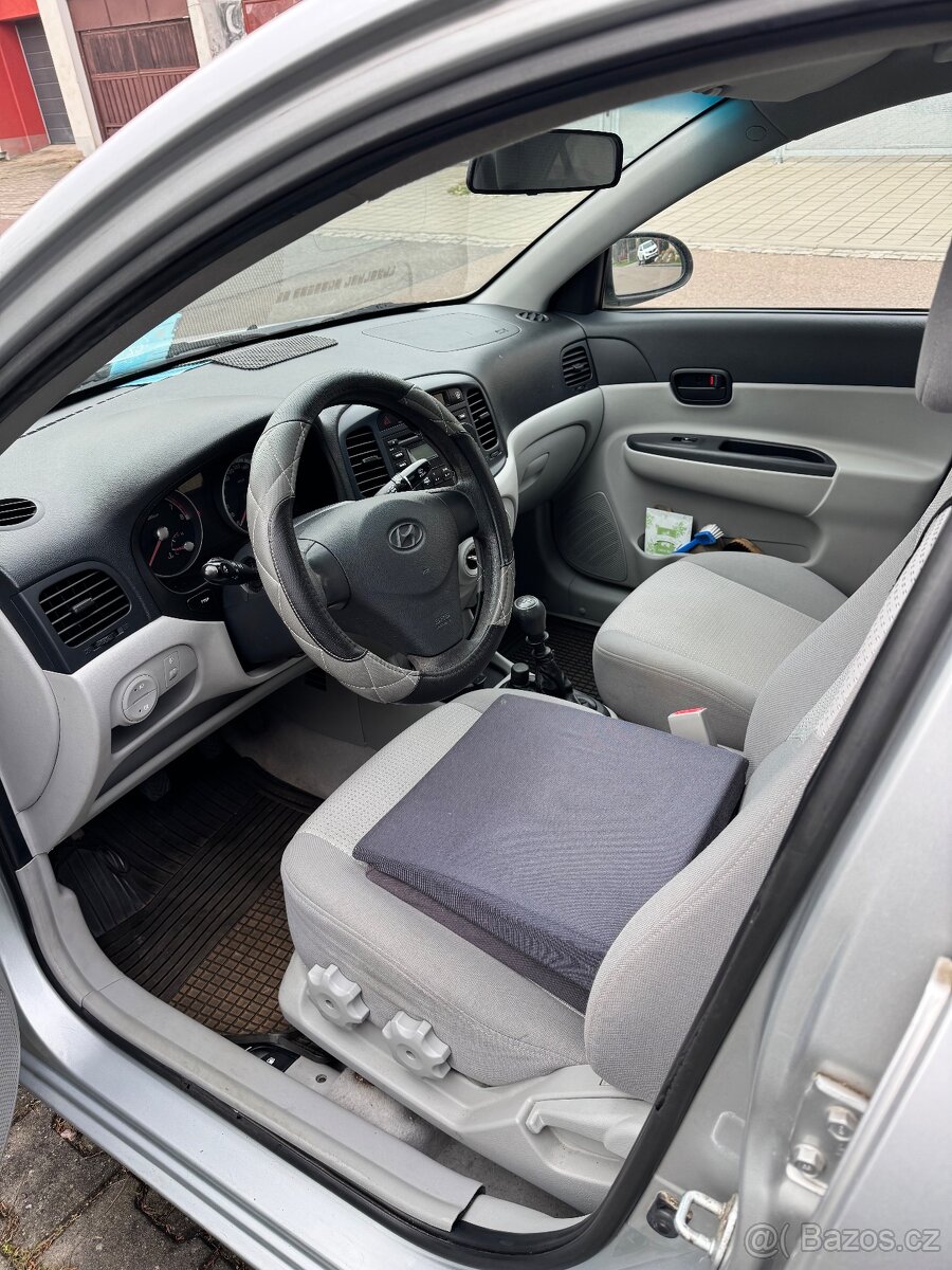 Prodam Hyundai Accent - 4