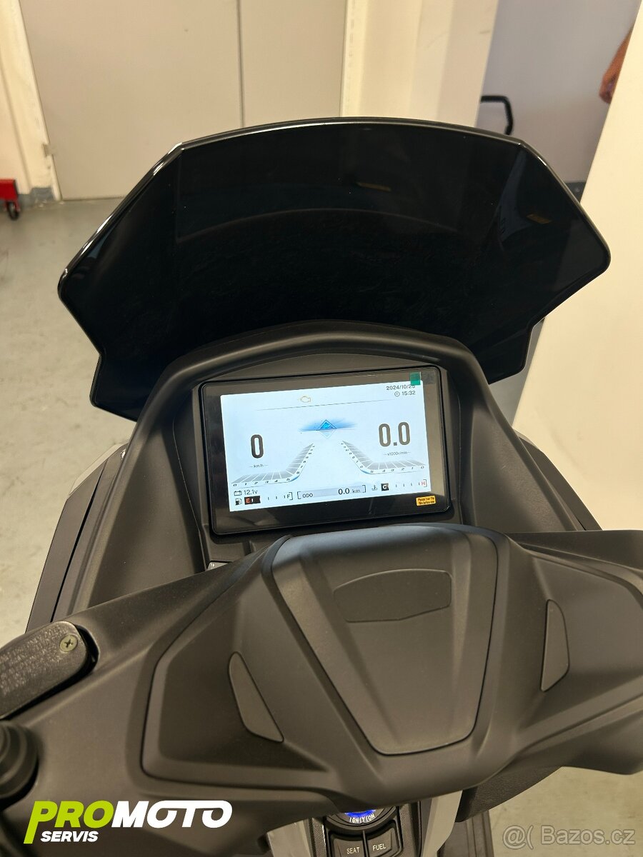 Yuki 125i y max - 4