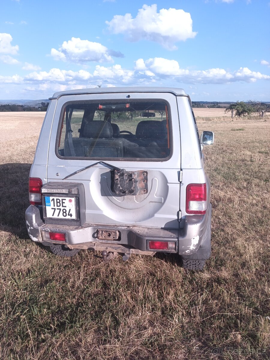 Hyundai galloper - 4