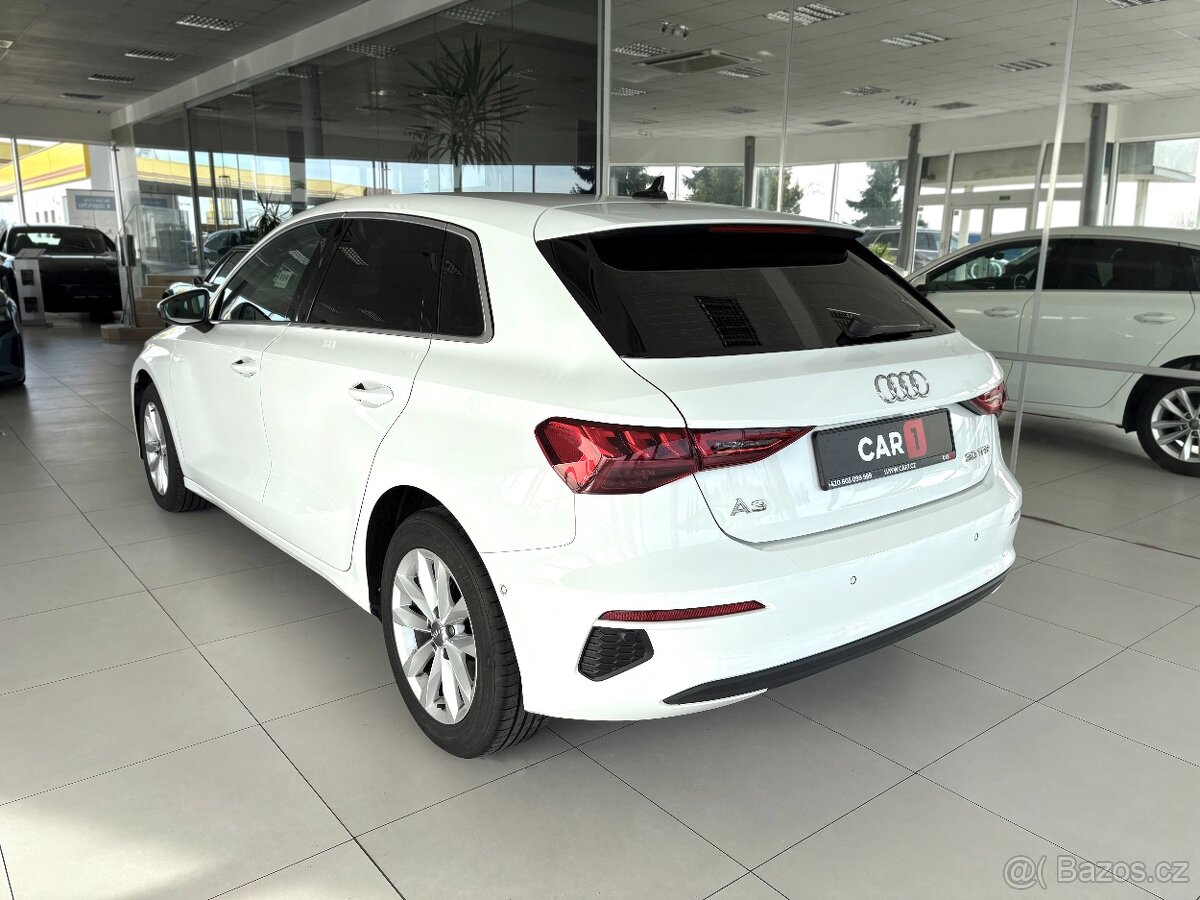 Audi A3 30TFSI Sport,MatrixLED,Distron - 4