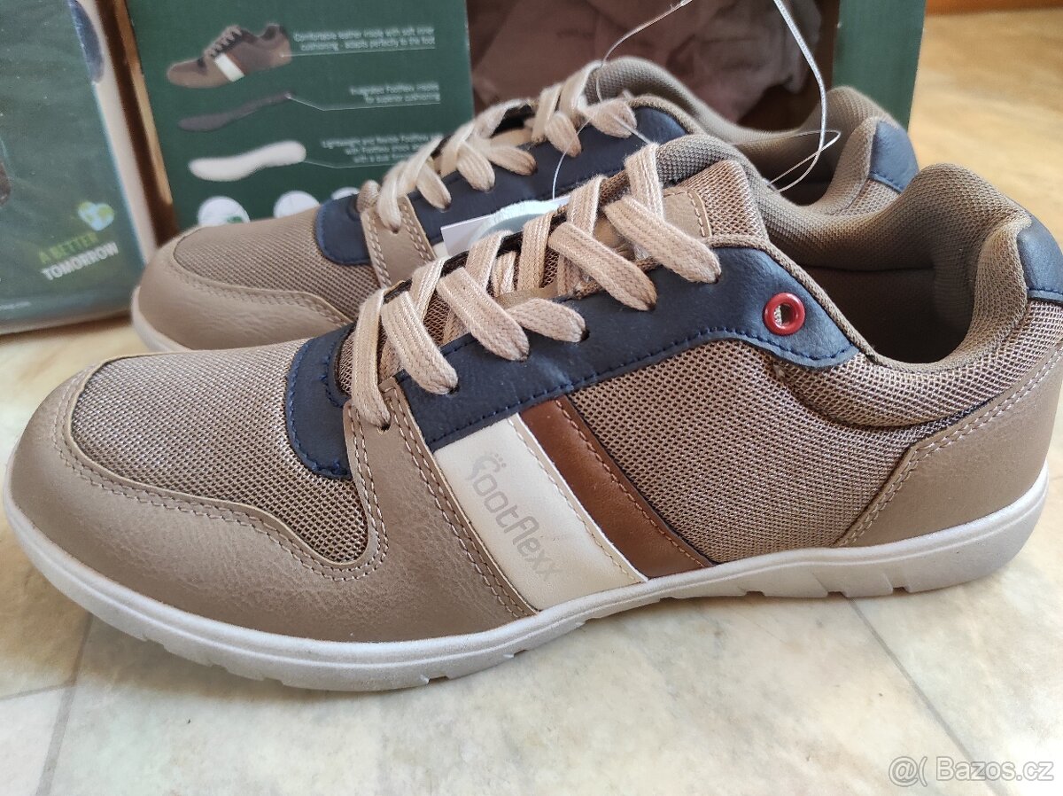 2x nové chlapecké tenisky vel. 41 - 4