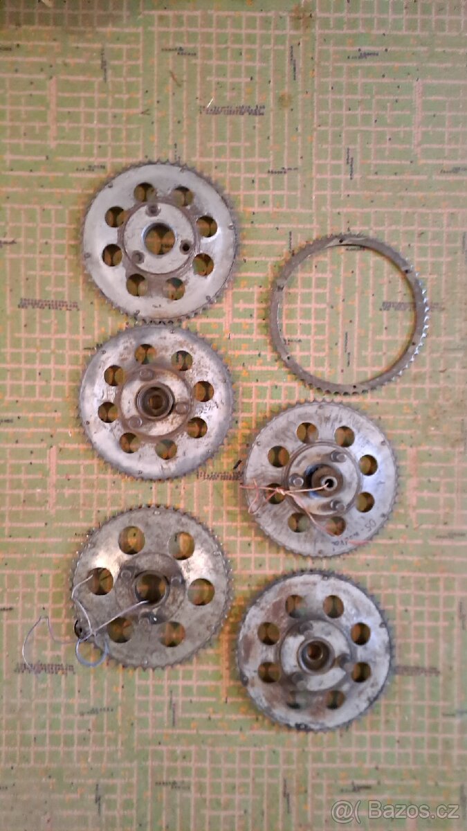 Dily jawa pionyr - 4