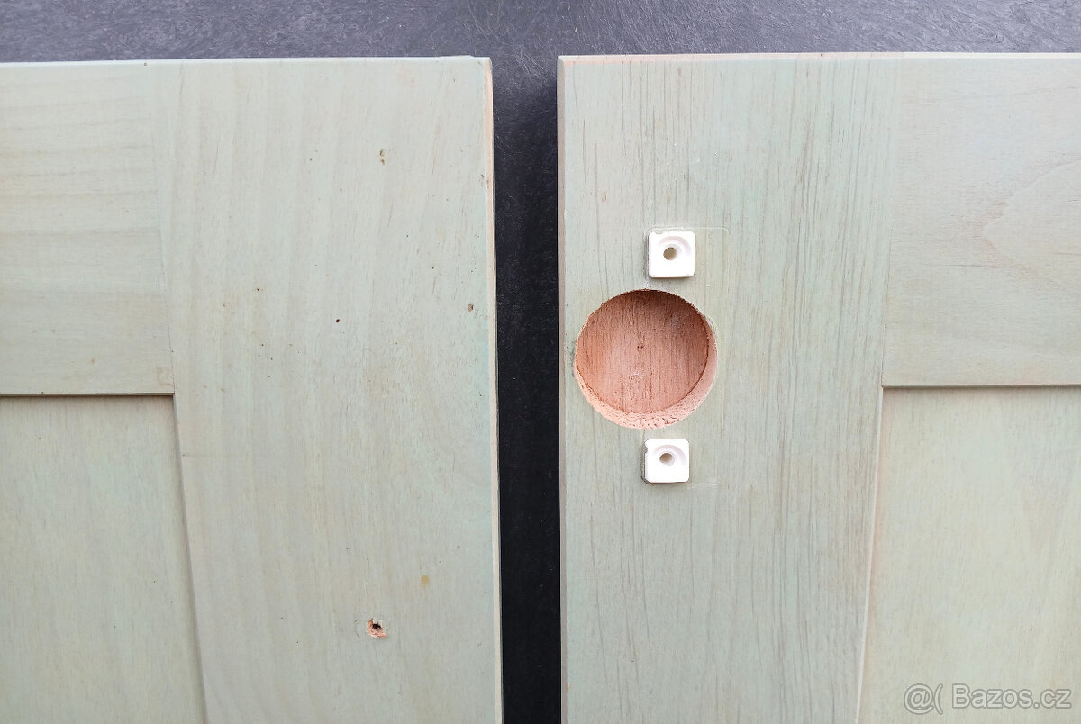 Kuchyňská dvířka masiv - 4