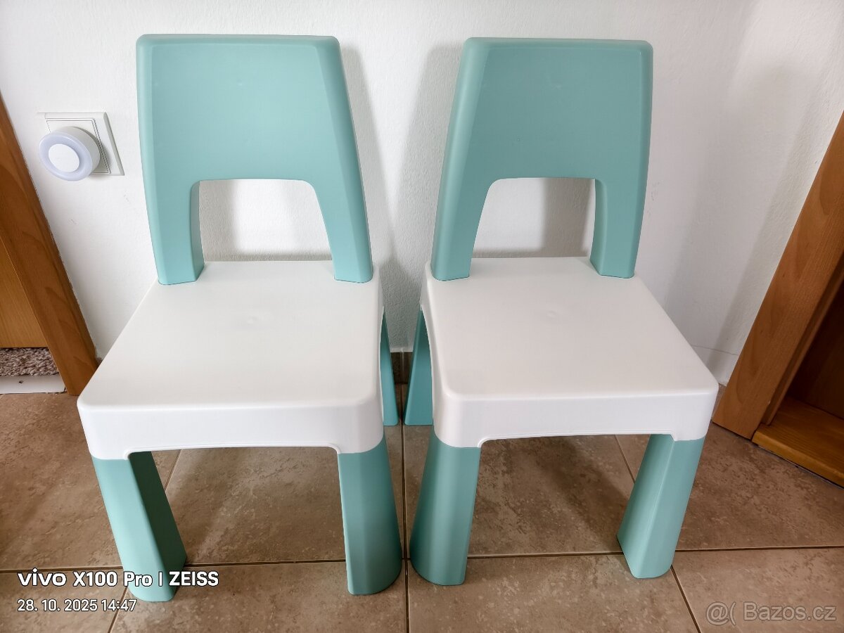 Plastový stůl a židle FreeOne - 4