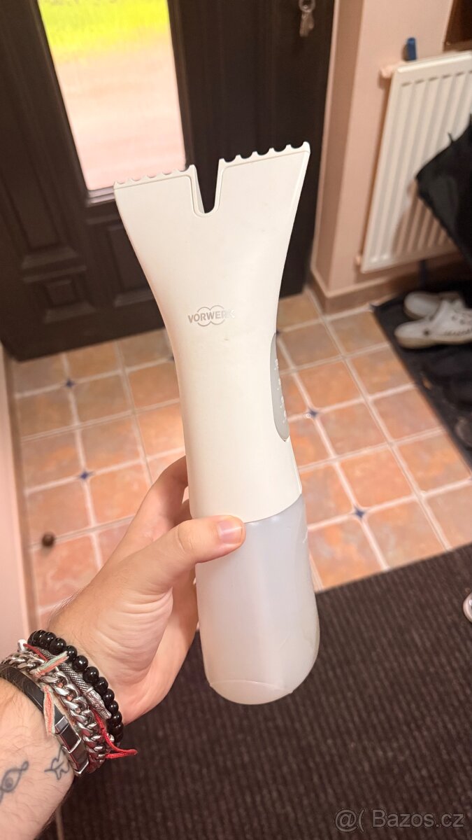Čistič tvrdých podlah Vorwerk - 4