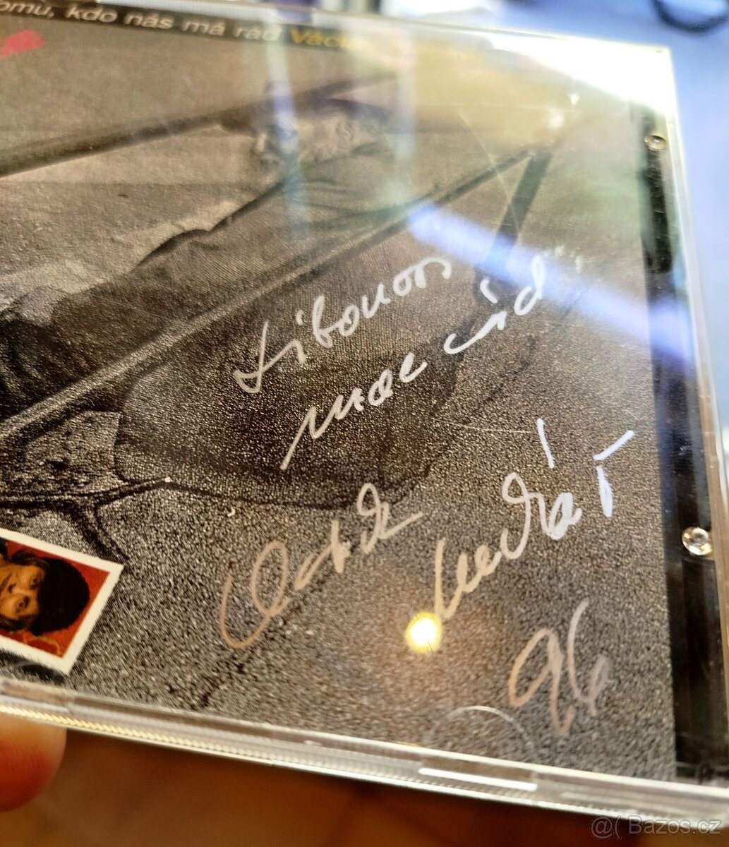 CD VÁCLAV NECKÁŘ + BACILY - TOMU, KDO NÁS MÁ RÁD (autogram) - 4