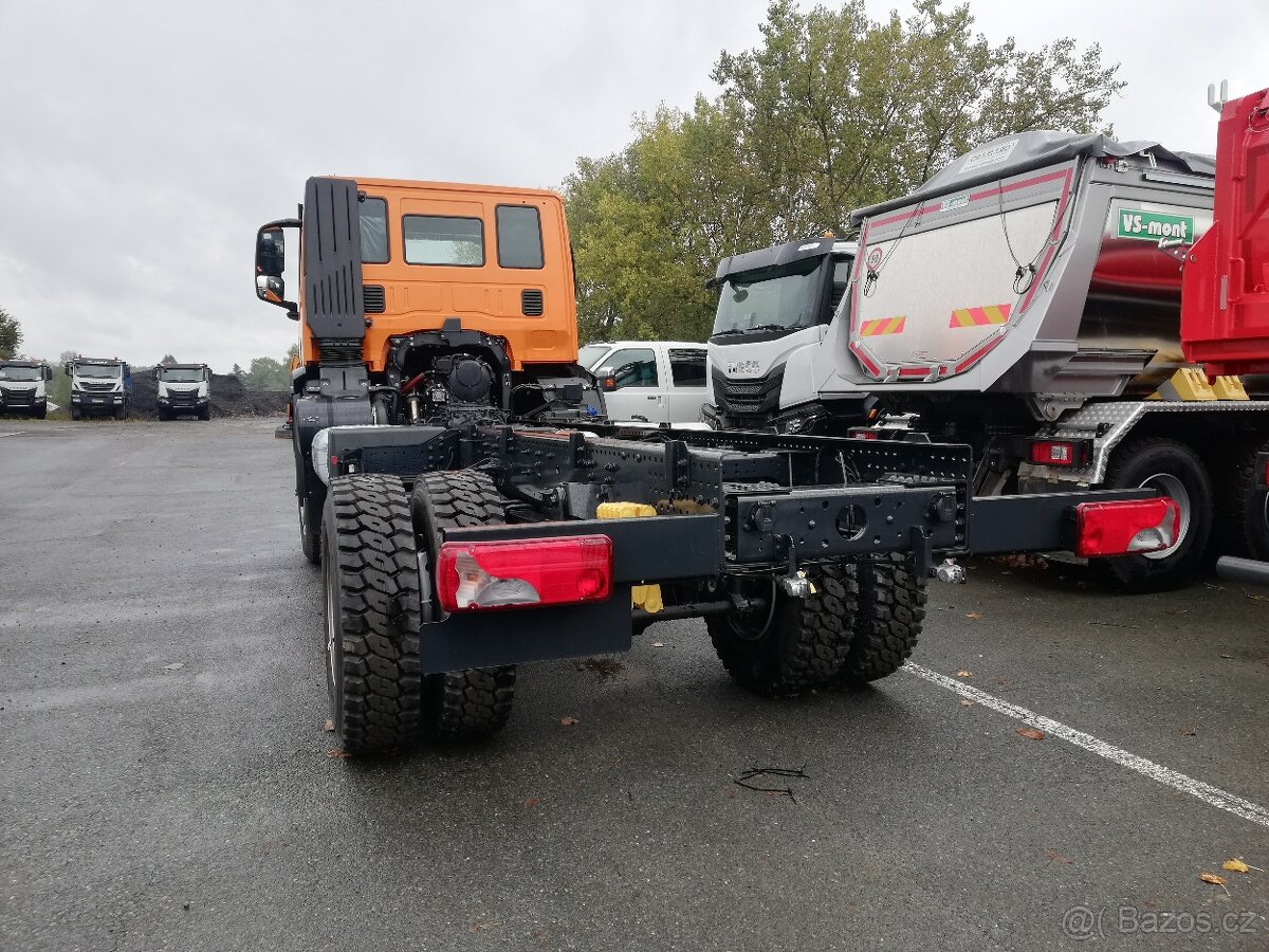 IVECO T-WAY AD190T36W 4x4 - 4