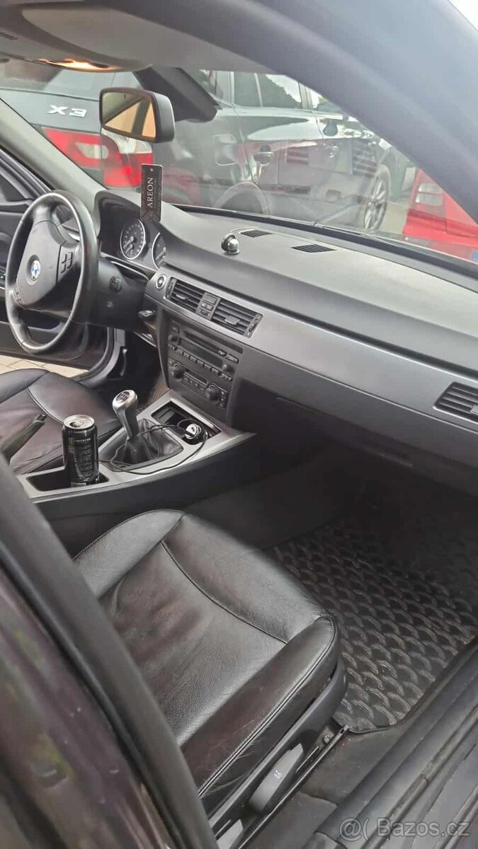 BMW E90 320D M47 - 4