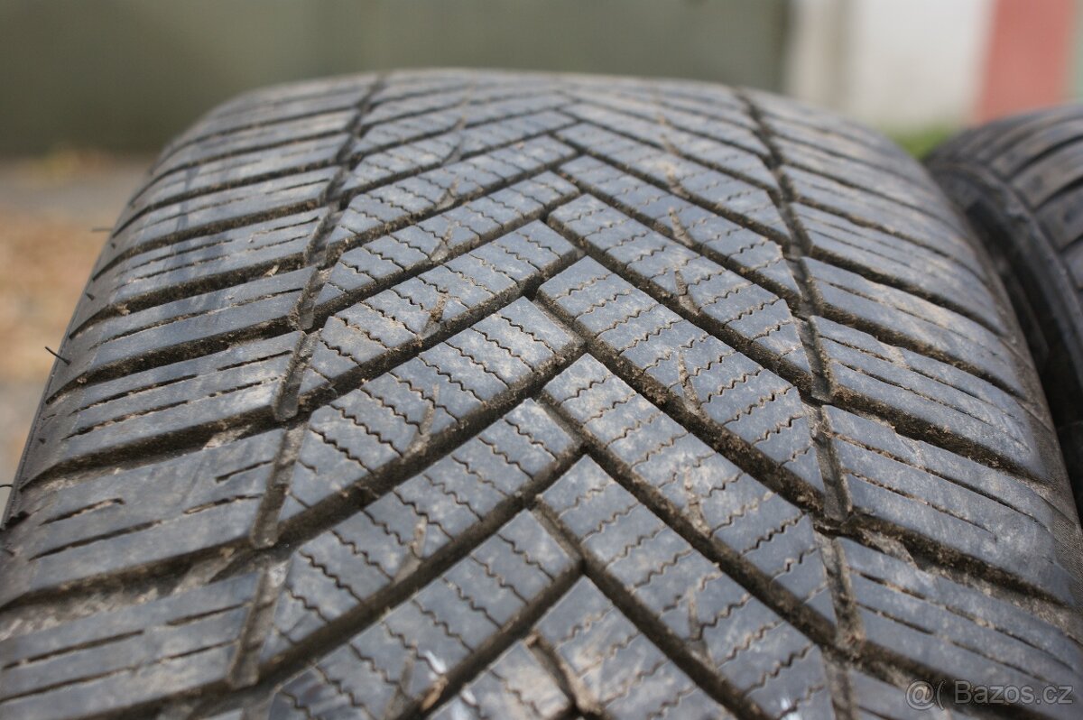 2ks zimnich pneu Tracmax X-Privilo S130 195/50R16 88V 2x8mm - 4