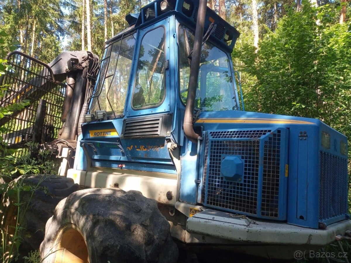 Vyvážecí souprava Rottne F12S - 4