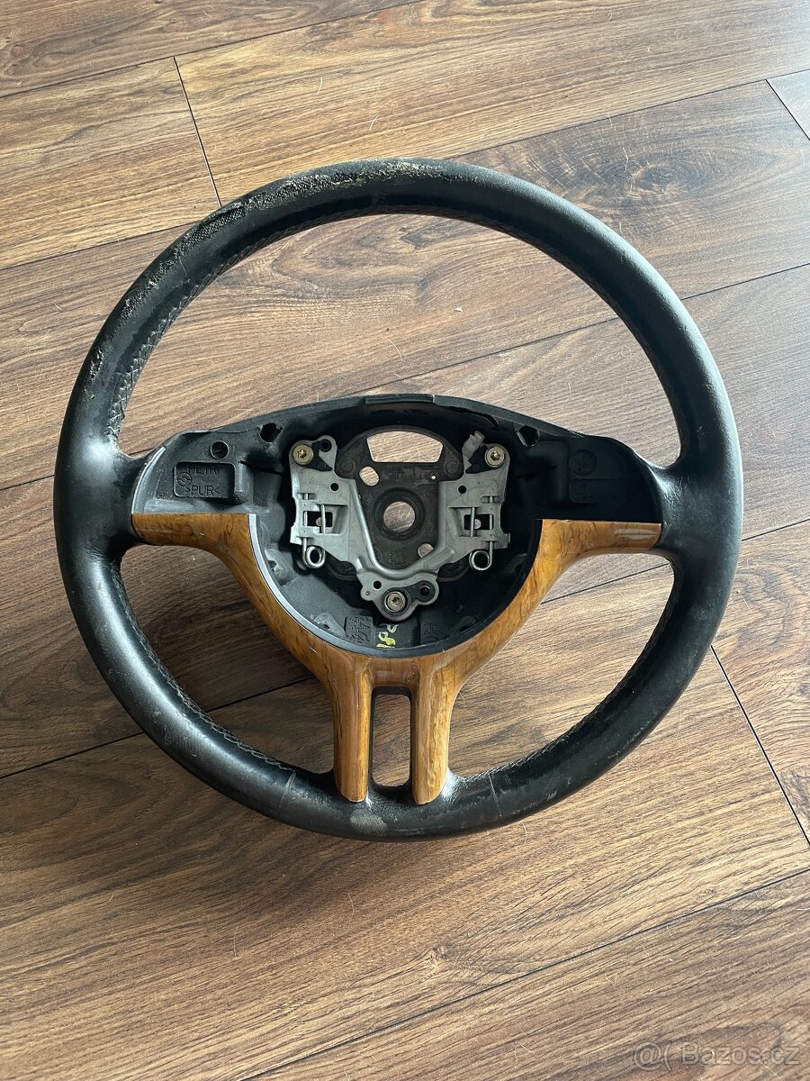 Individual e46 volant - 4