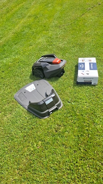 Husqvarna Automower 105 robotická sekačka - 4