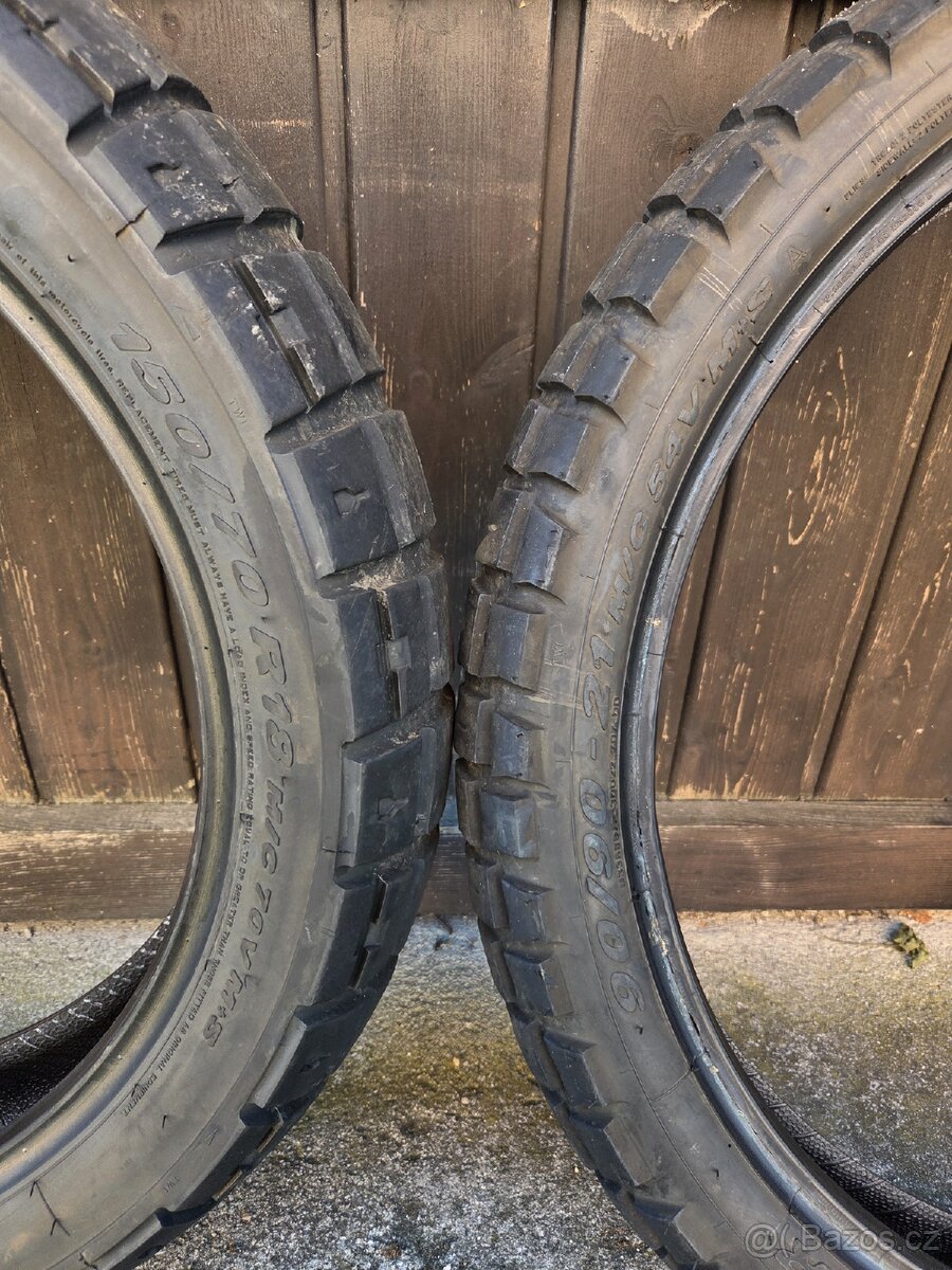 150/70 R18 + 90/90-21 Pirelli STR M+S // DOT1924 // 5mm