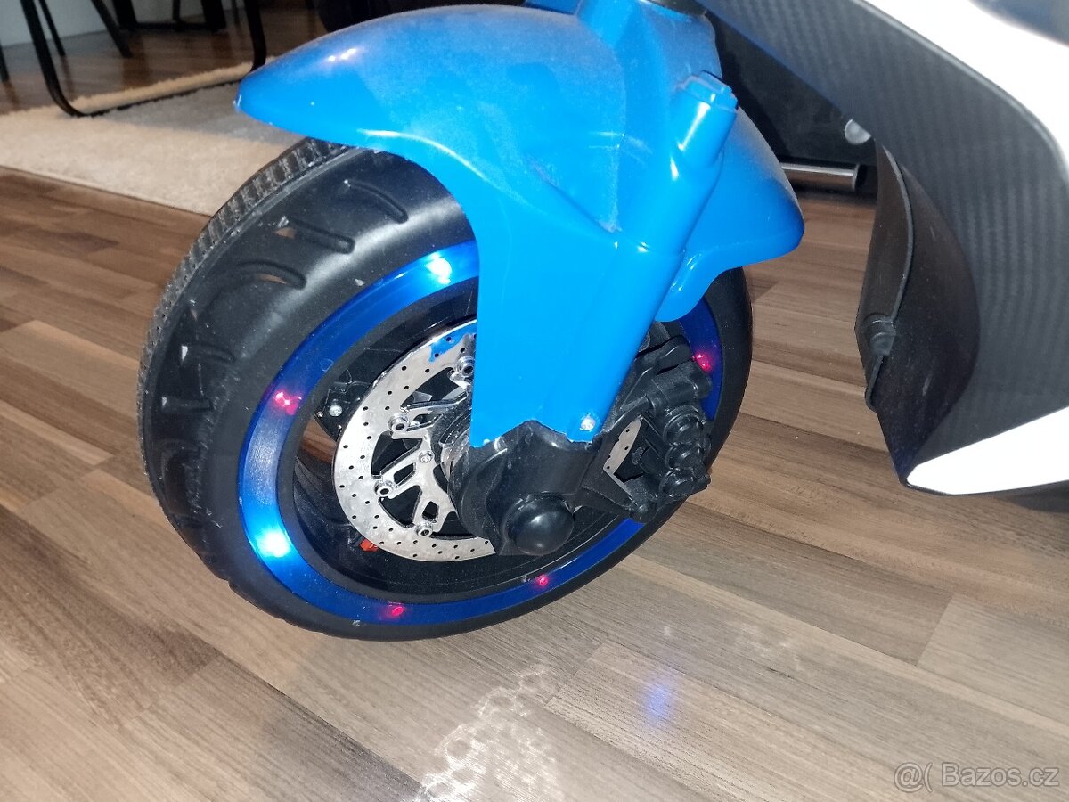 Dětská elektrická motorka pro dítě 3-5 let - 4