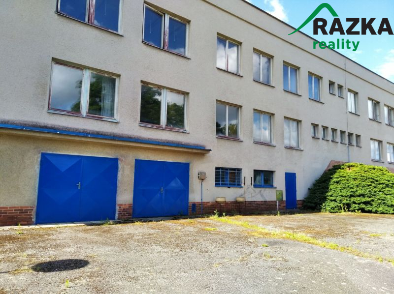 Areál na okraji Horažďovic, vhodný pro výrobu i... - 4