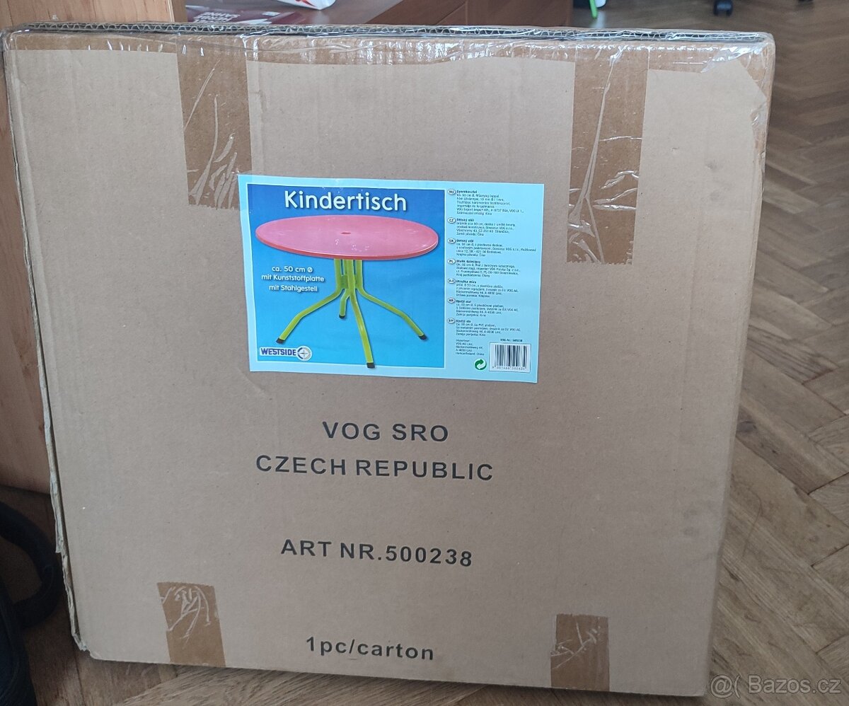 Prodám dětský stolek a židličku - 4