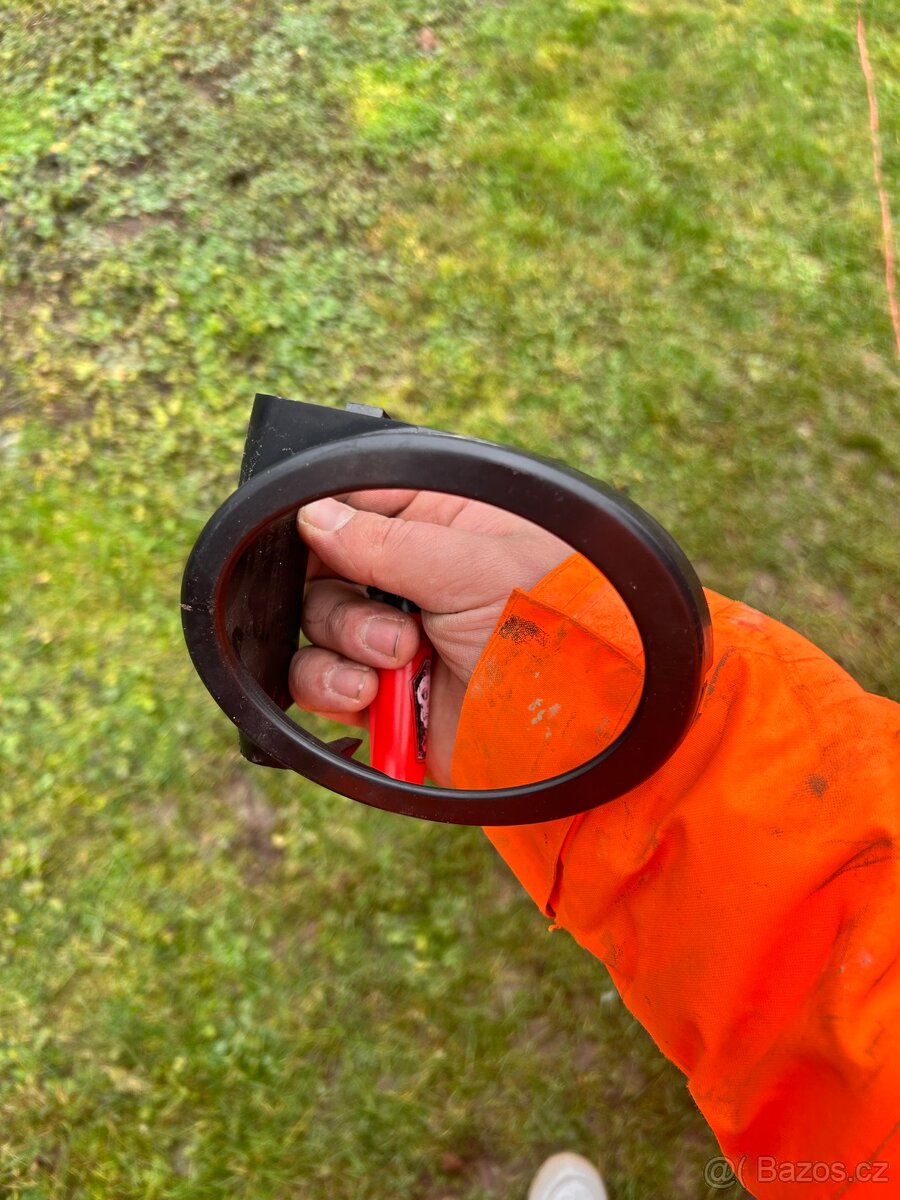 Výstražní trojúhelník - 4